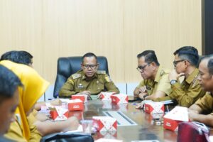 Read more about the article Pemkab Lampung Tengah Matangkan Persiapan Jumat Bersih, Dorong Lingkungan Bersih dan Sehat