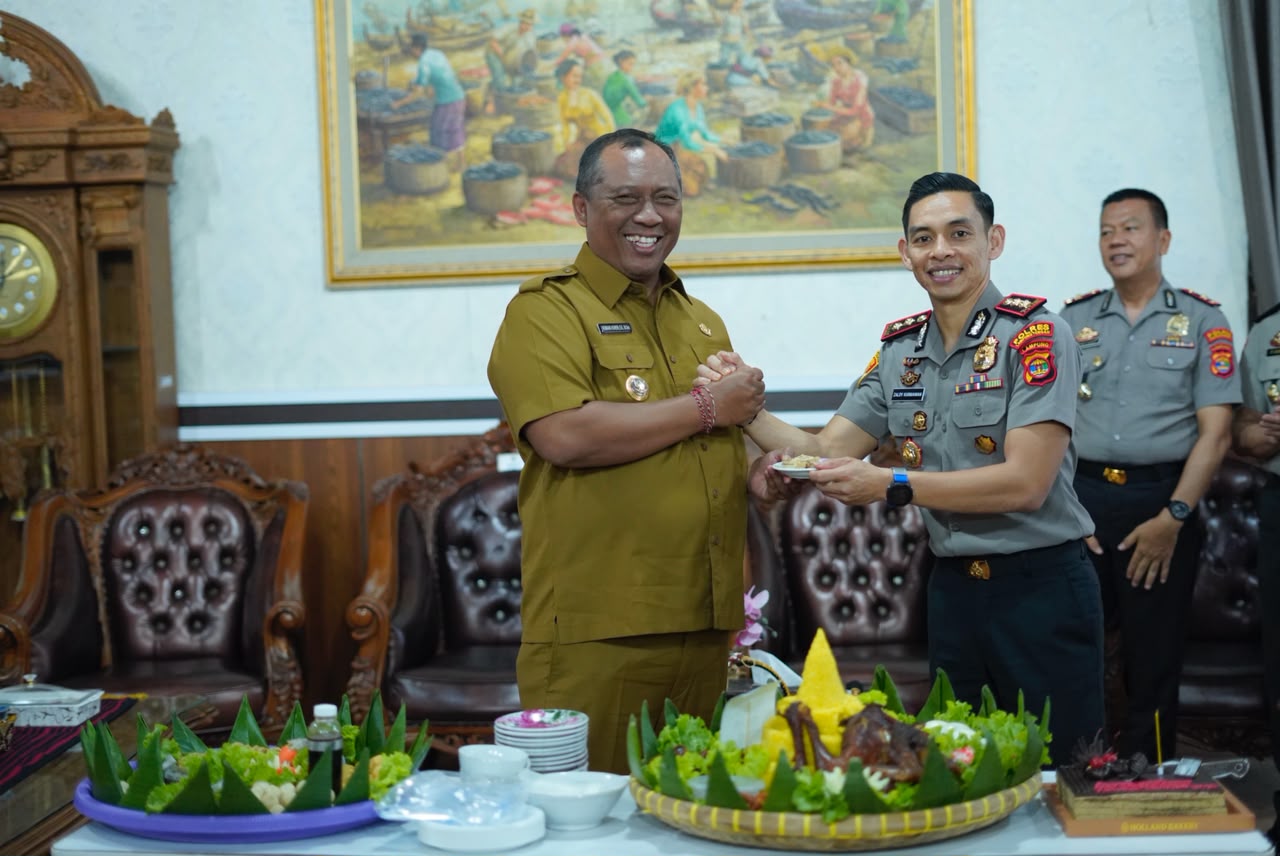 Read more about the article Perkuat Sinergi Pemerintah dan Kepolisian